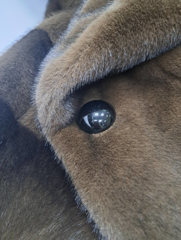 Шуба из экомеха модель 5236. Цвет коричневый. — фото товара